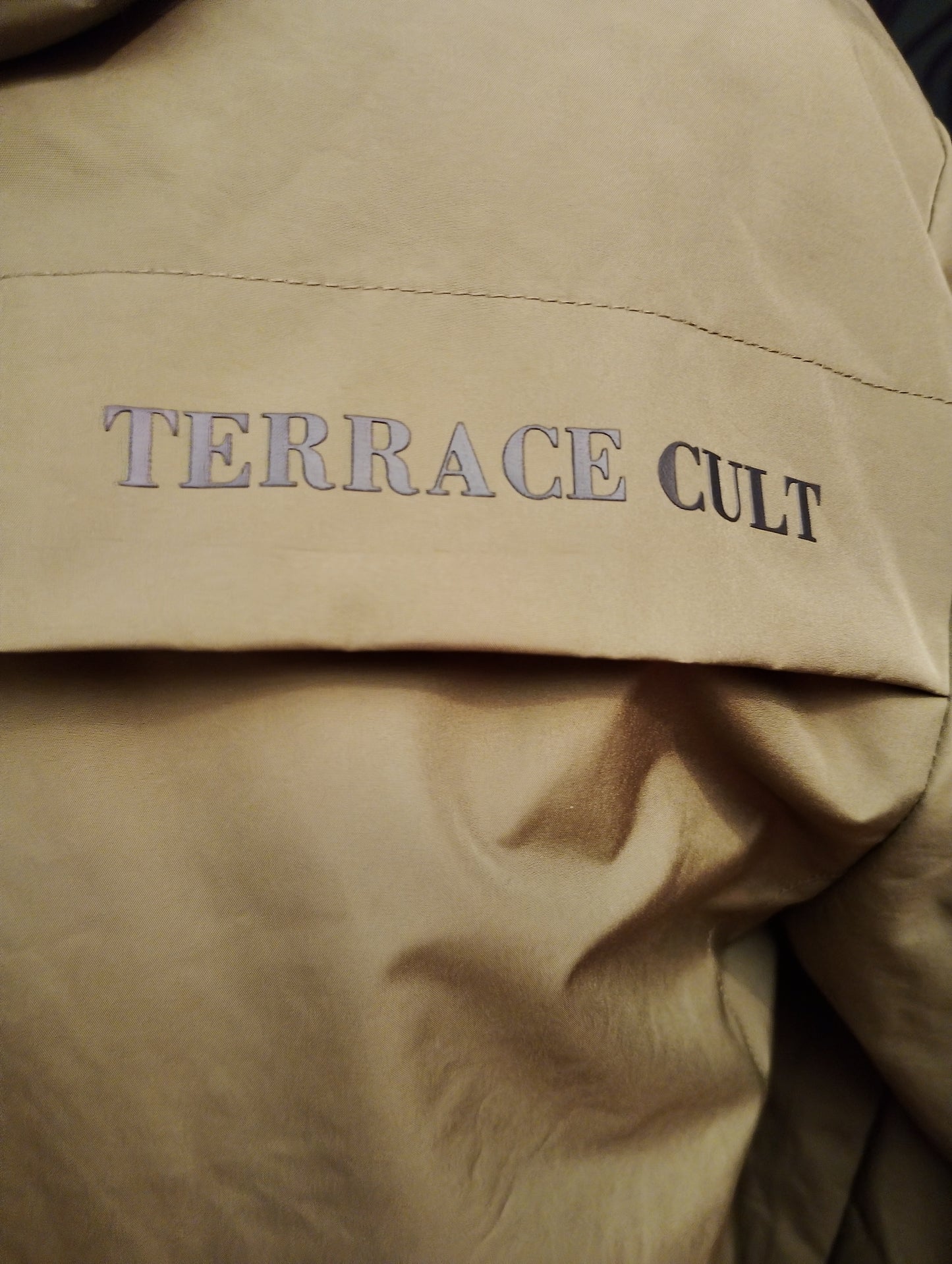 TERRACE CULT WINDBREAKER